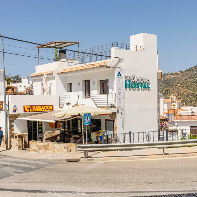 Cafetería Ágora viewed from across the street