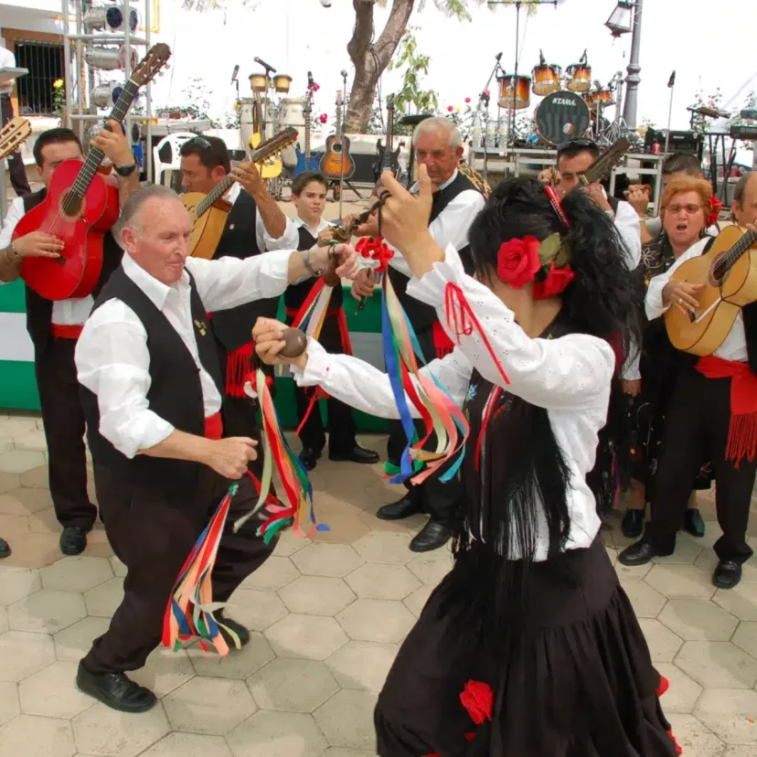Descubra Sayalonga y la Axarquía Estancia en Sayalonga es su guía de los mejores lugares de interés, restaurantes, alojamiento y actividades en esta auténtica joya andaluza. Lea nuestros consejos y planifique sus vacaciones perfectas en el sur de España.